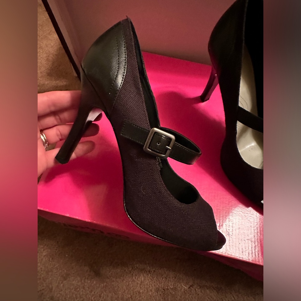 *LIKE NEW*Sz 9*Tahari*